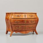 1088 3001 CHEST OF DRAWERS